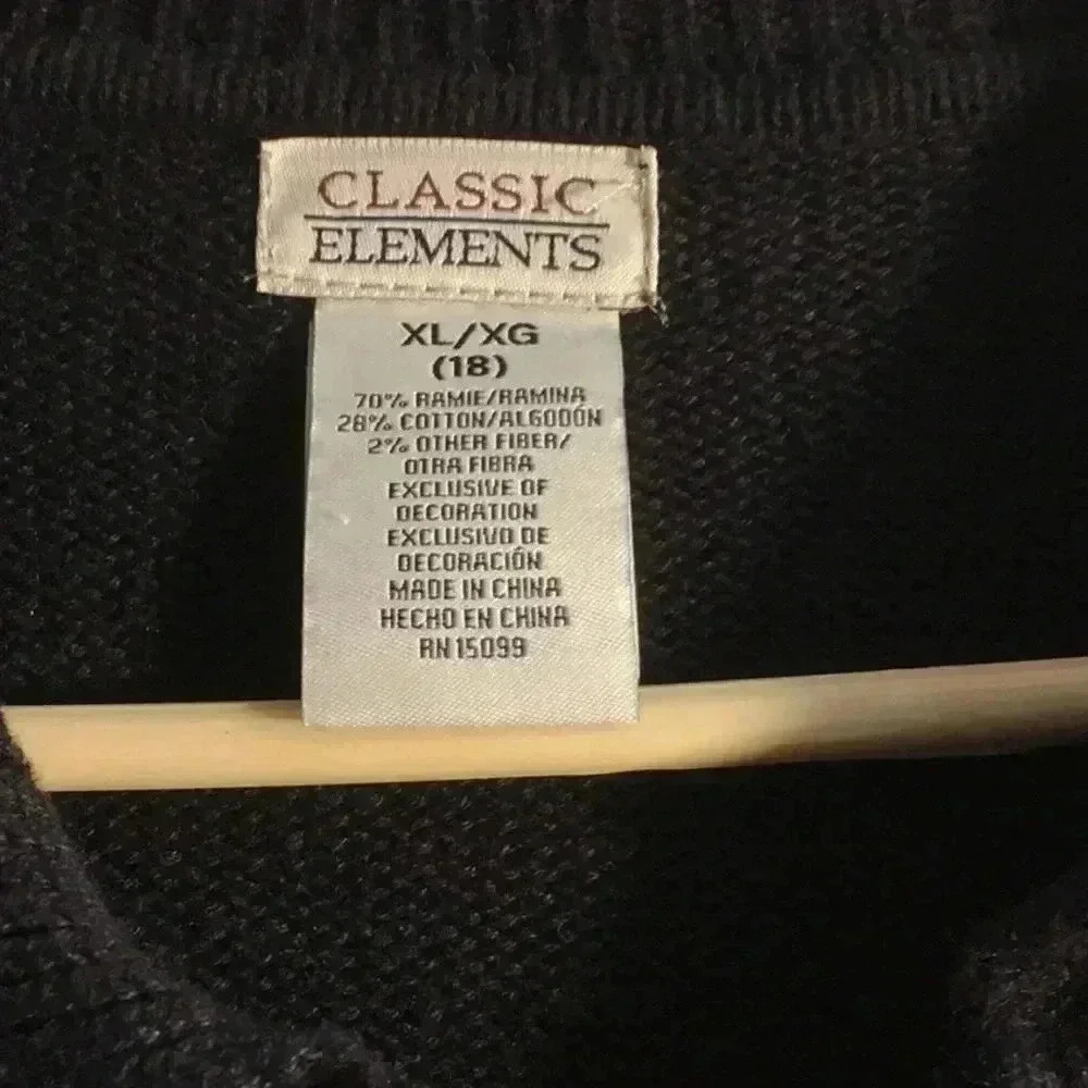 Women’s sweater size XL - Picture 2 of 2